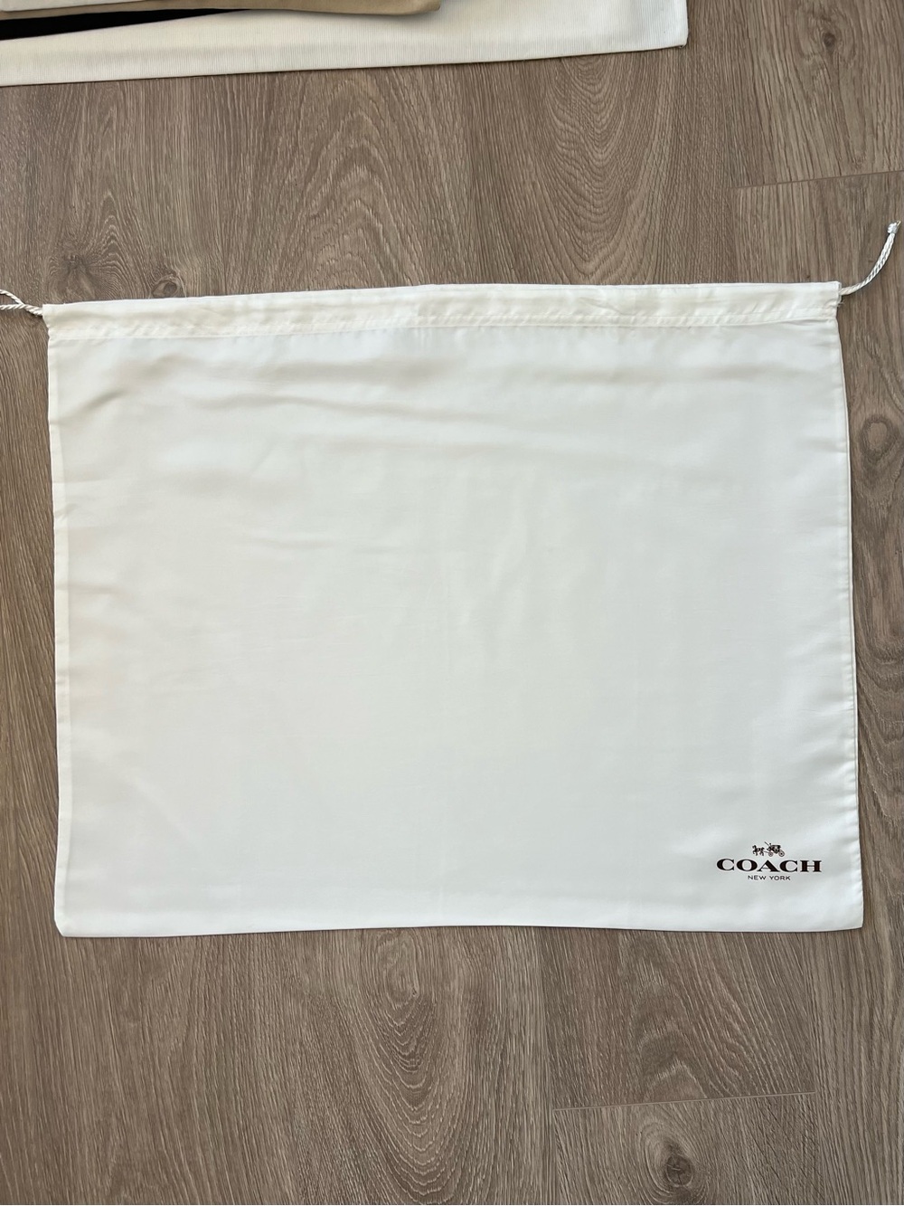 Coach dust bag (C228)